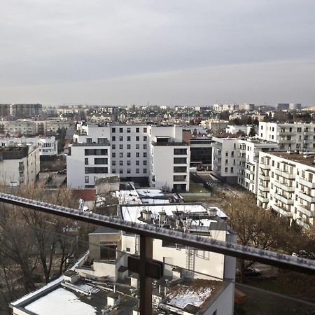 Triton Park Accommodation By P&O Serviced Apartments Warsaw Exterior photo